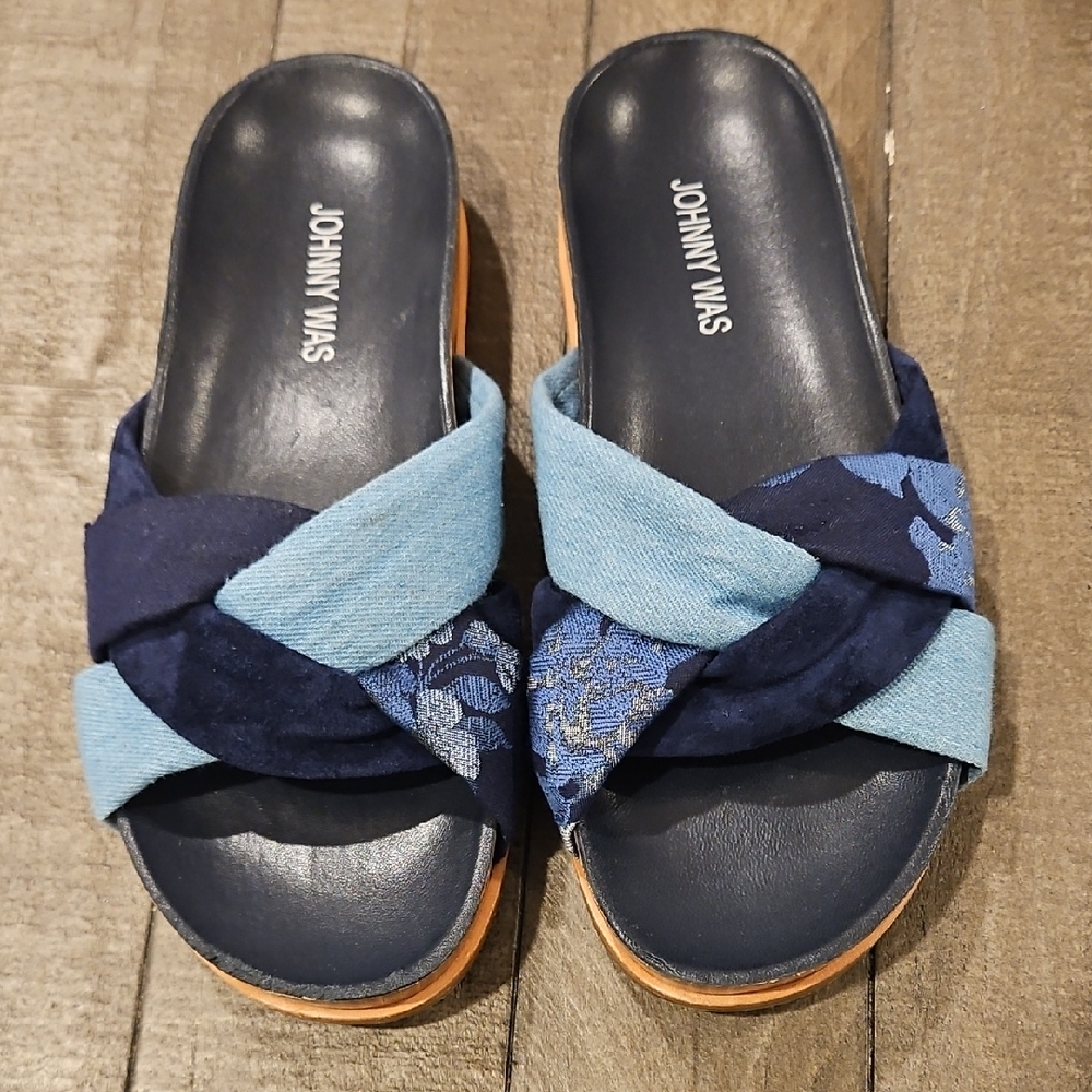 Johnny Was Navy and Light Blue Women's Sandals Size 7